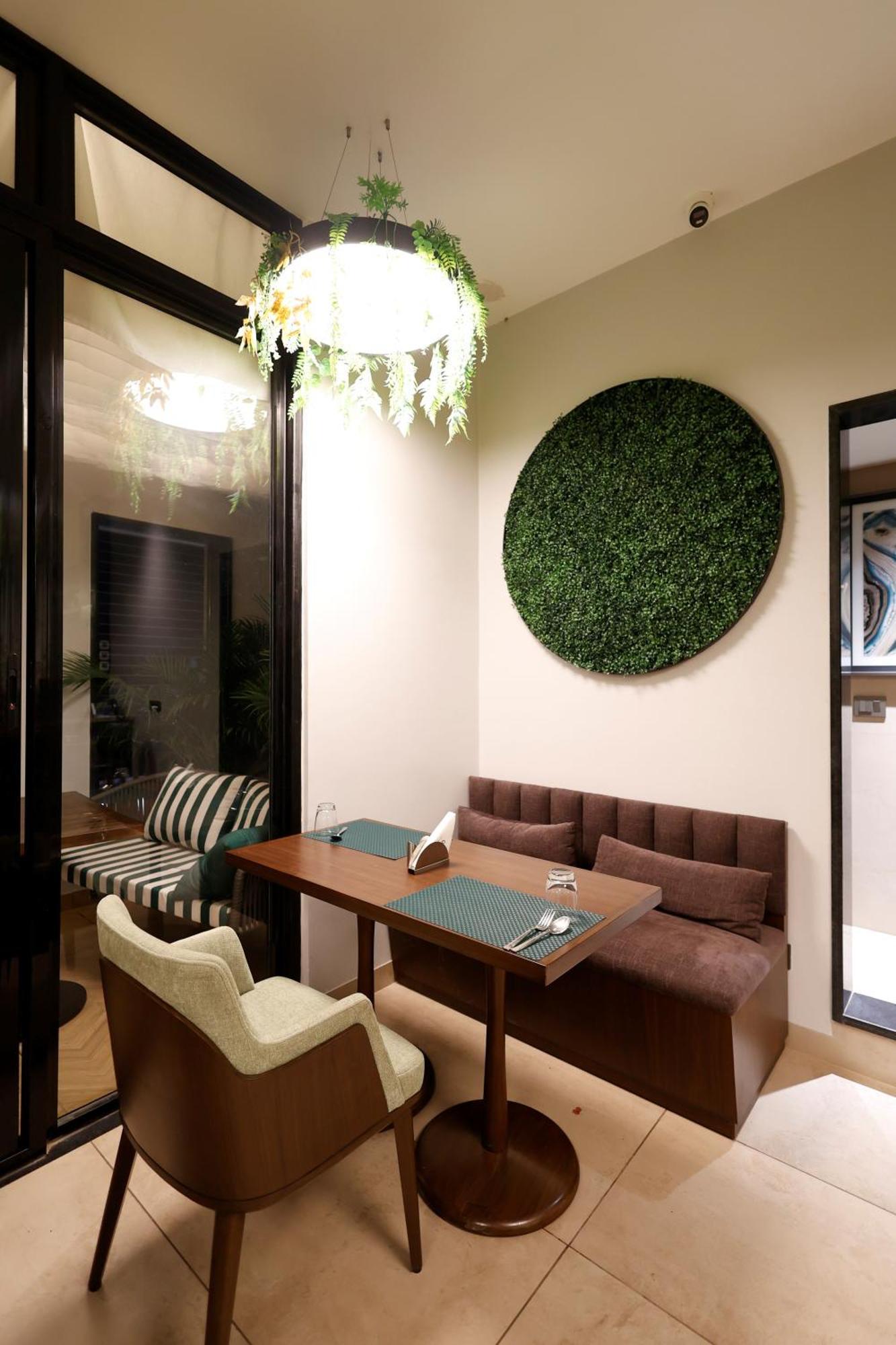 Quality Inn City Centre Varanasi Luaran gambar